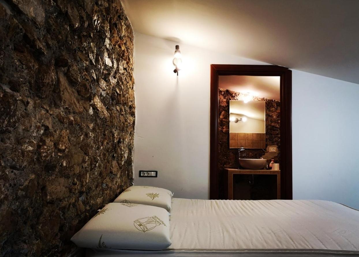 Casetta Nel Centro Storico Apartment Norma Exterior photo