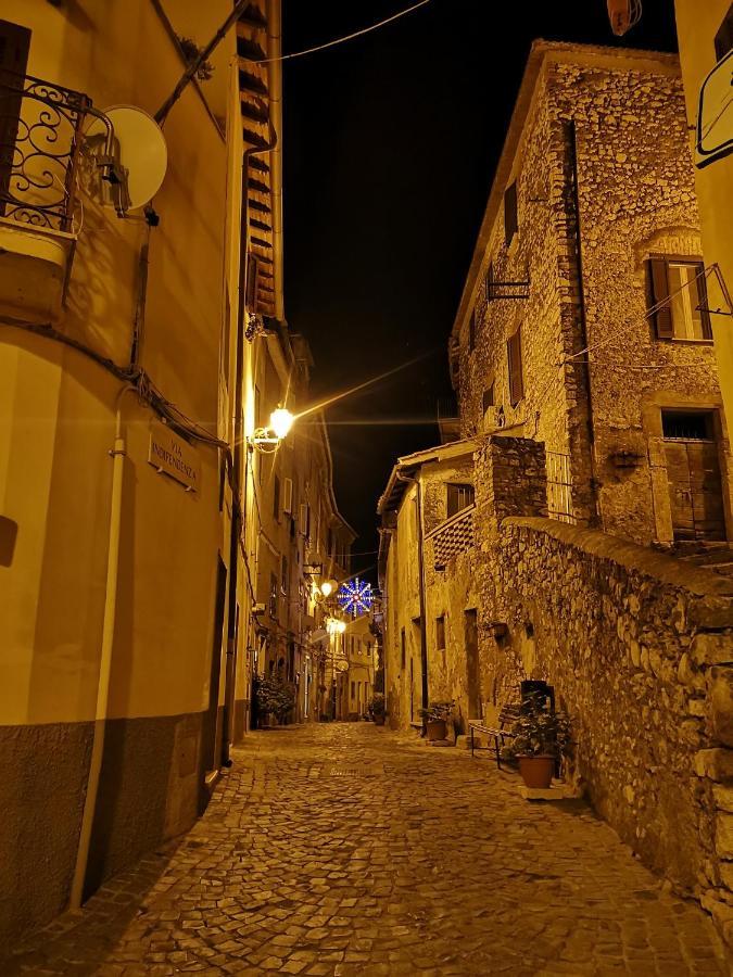 Casetta Nel Centro Storico Apartment Norma Exterior photo